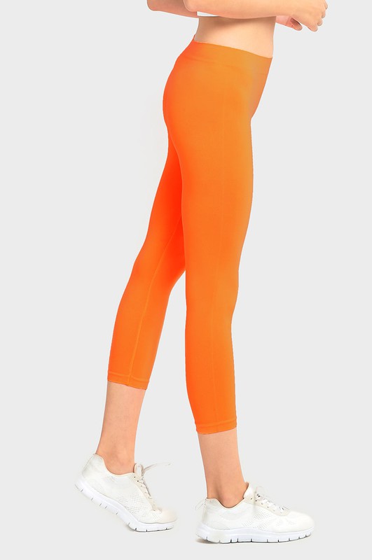 Ladies Seamless Capri Leggings FashionJOA