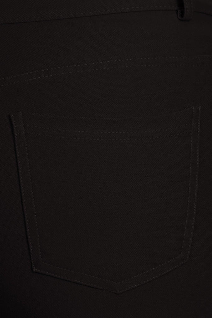 Women's Plus Size Casual Stretch Comfy Pockets Solid Bermuda Shorts Pants FashionJOA