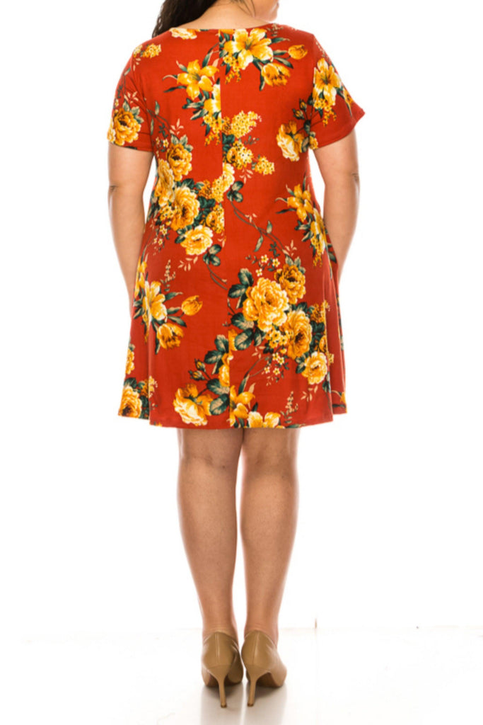 Women's Plus Size Floral Short Sleeve Dress with Round Neckline and Side Pockets FashionJOA