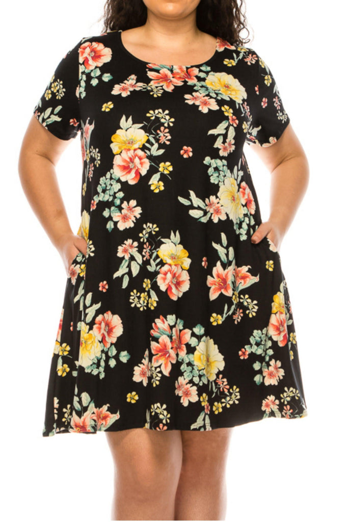 Women's Plus Size Floral Short Sleeve Dress with Round Neckline and Side Pockets FashionJOA